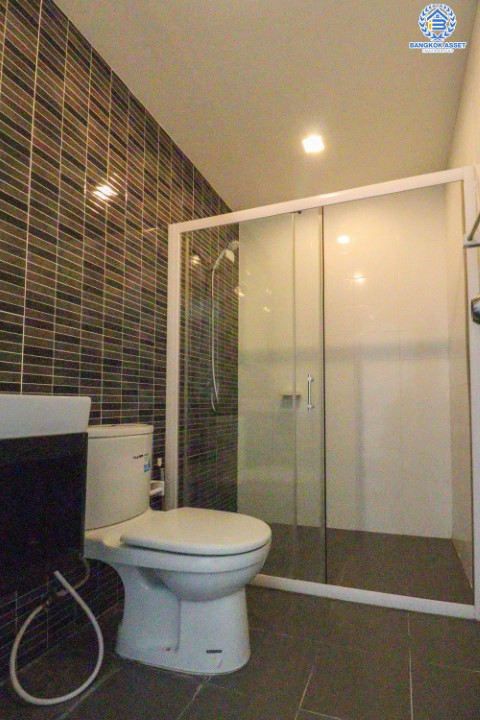 ทาวน์โฮมมือสอง ม. พฤกษาวิลล์65/2 ติวานนท์-ศรีสมาน ทาวน์โฮม3ชั้น สภาพดีมาก เหมือนไม่เคยเข้าอยู่ เนื้อที่ 25.20 ตร.ว. 3 ห้องนอน 3 ห้องน้ำ 2 ที่จอดรถ  สามรถทำเป็นโฮมออฟฟิศได้ บนทำลที่เชื่อมต่อถนน แจ้งวัฒนะ, ปากเกร็ด, ศรีสมาน ใกล้ทางด่วน "ศรีสมาน" จองเลย!